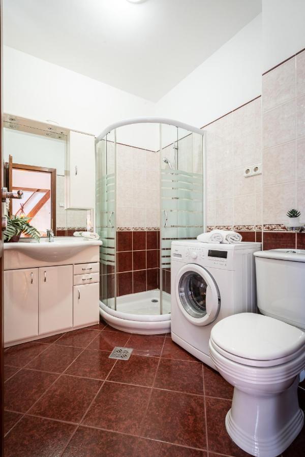 Beautiful Apartment With Ac Budapeste Exterior foto