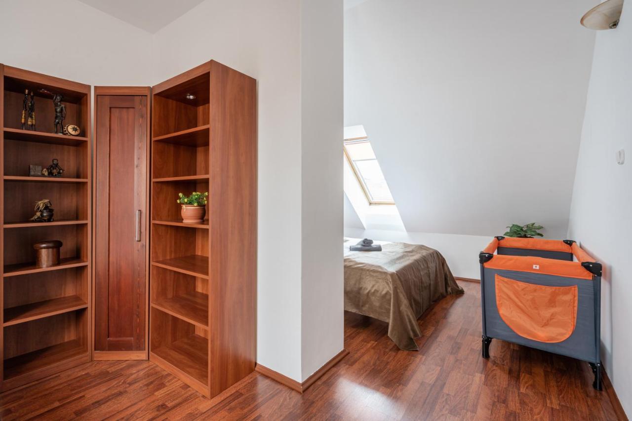 Beautiful Apartment With Ac Budapeste Exterior foto